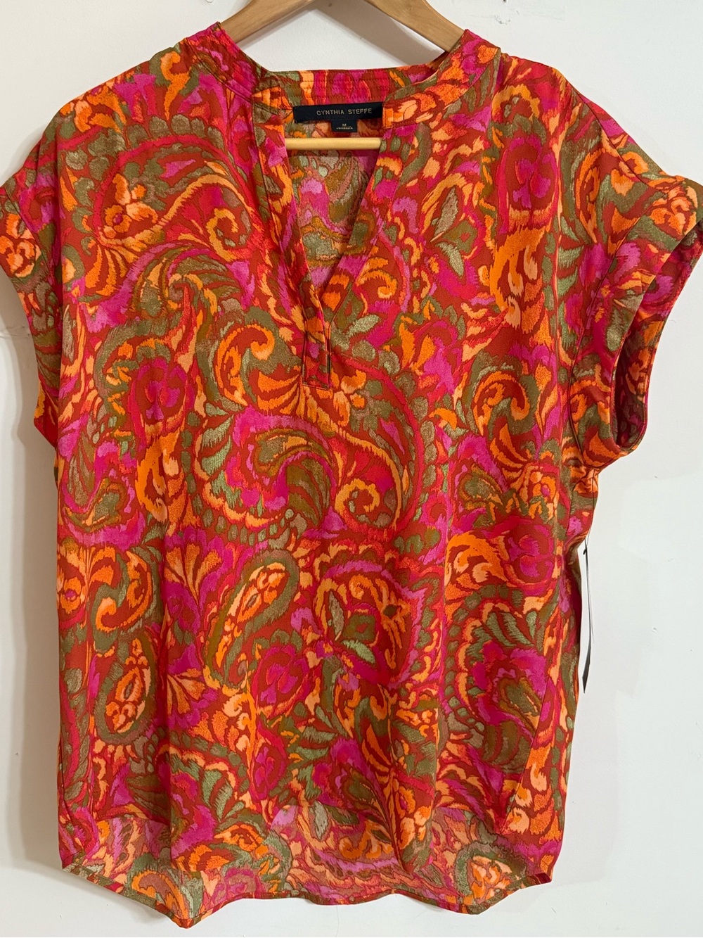 Cynthia Steffe Pink & Orange Paisley V-Neck Blouse
